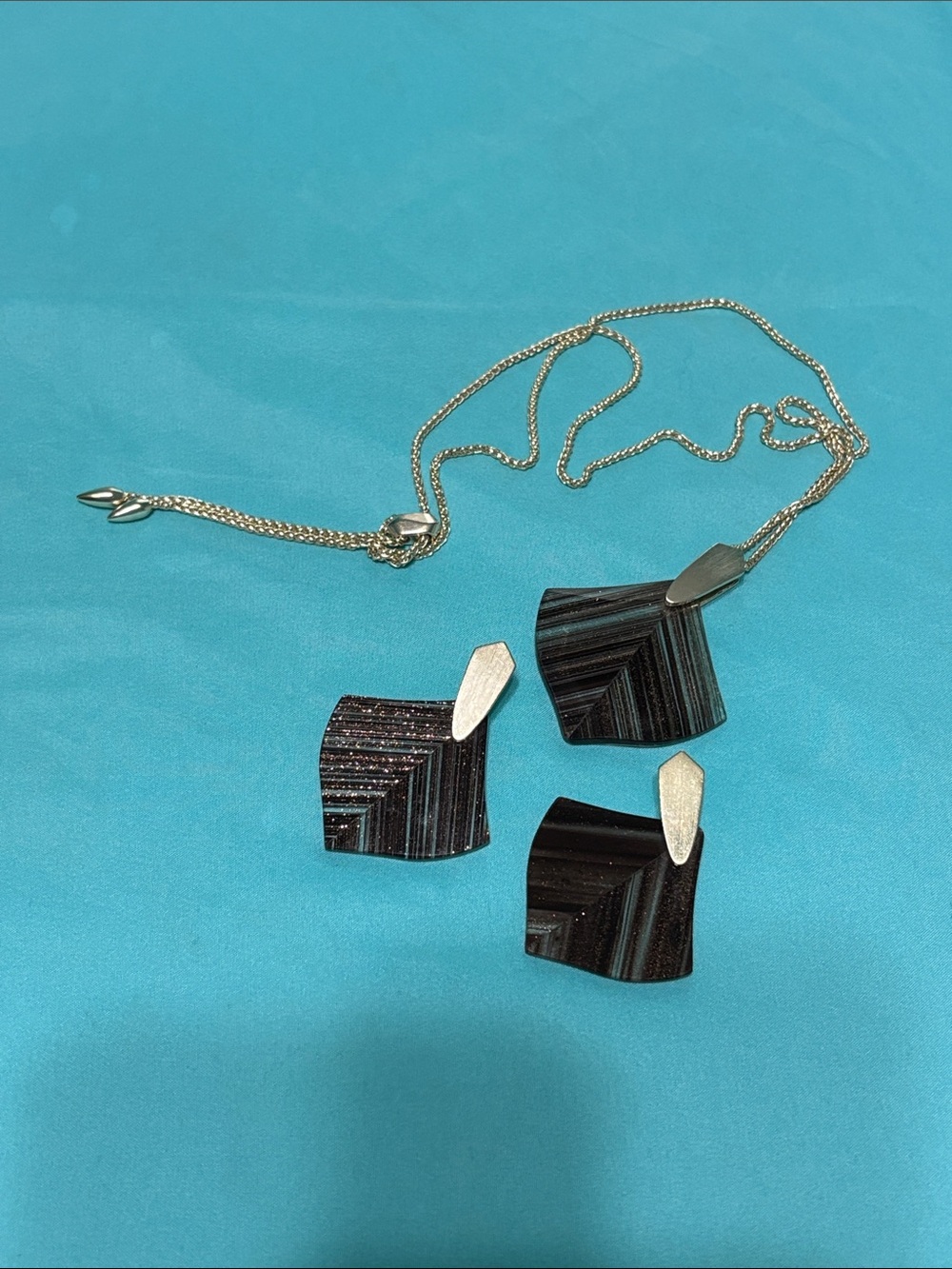 Kendra Scott Gold-Tone Brown Striped Gold Sparkle Necklace & Matching Earrings